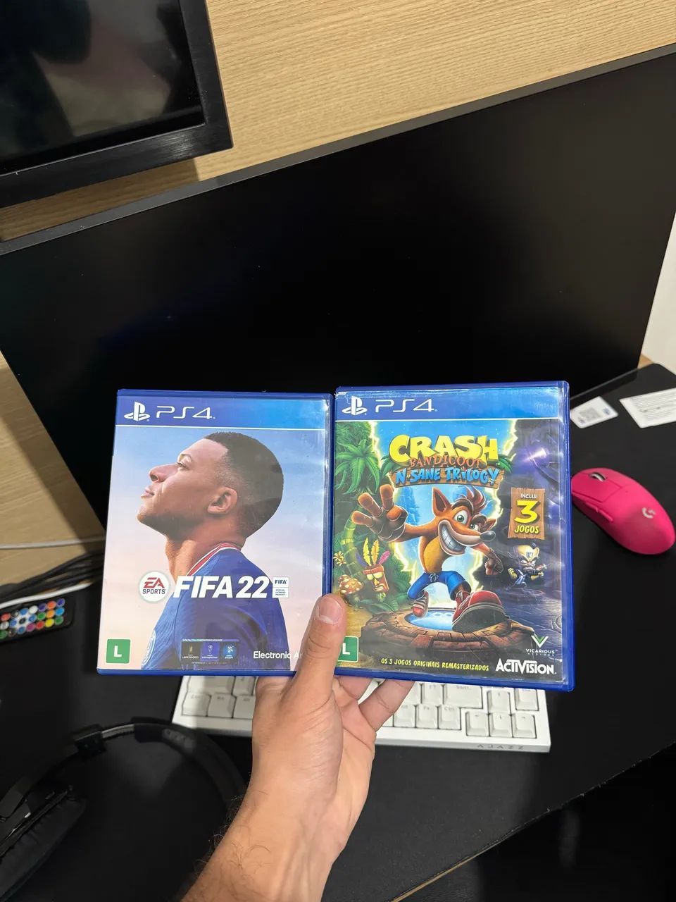 JOGOS PS4 FIFA 22, CRASH