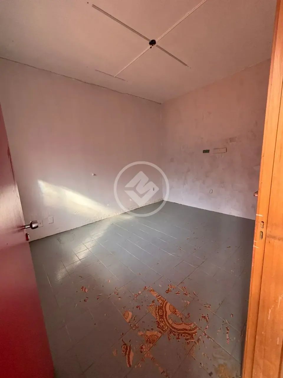 CASA EM EXCELENTE PONTO COMERCIAL PODE SER PARA MORADIA codigo: 352793 - Foto 4