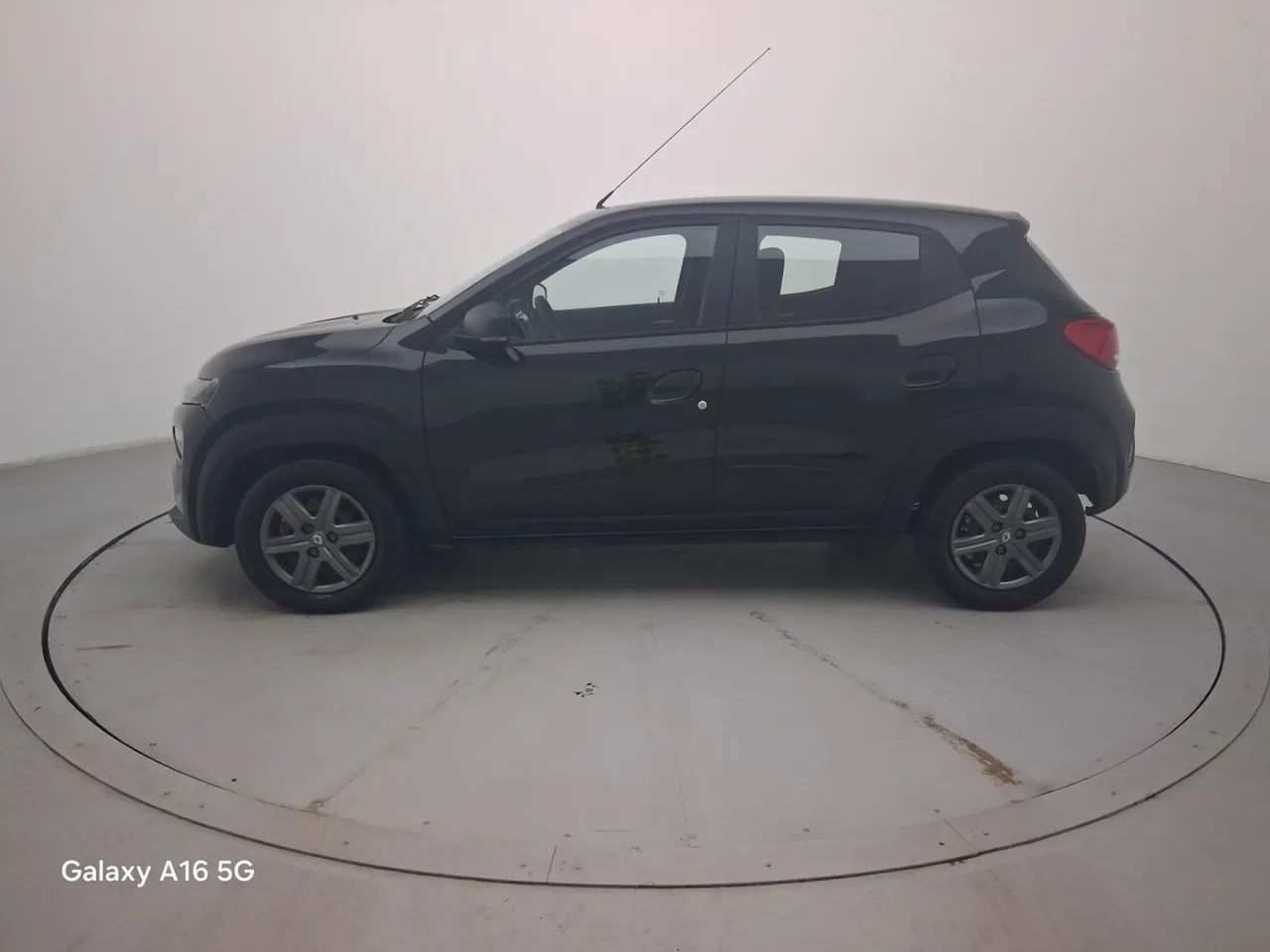 Renault Kwid 1.0 Zen, foto 2 de 18