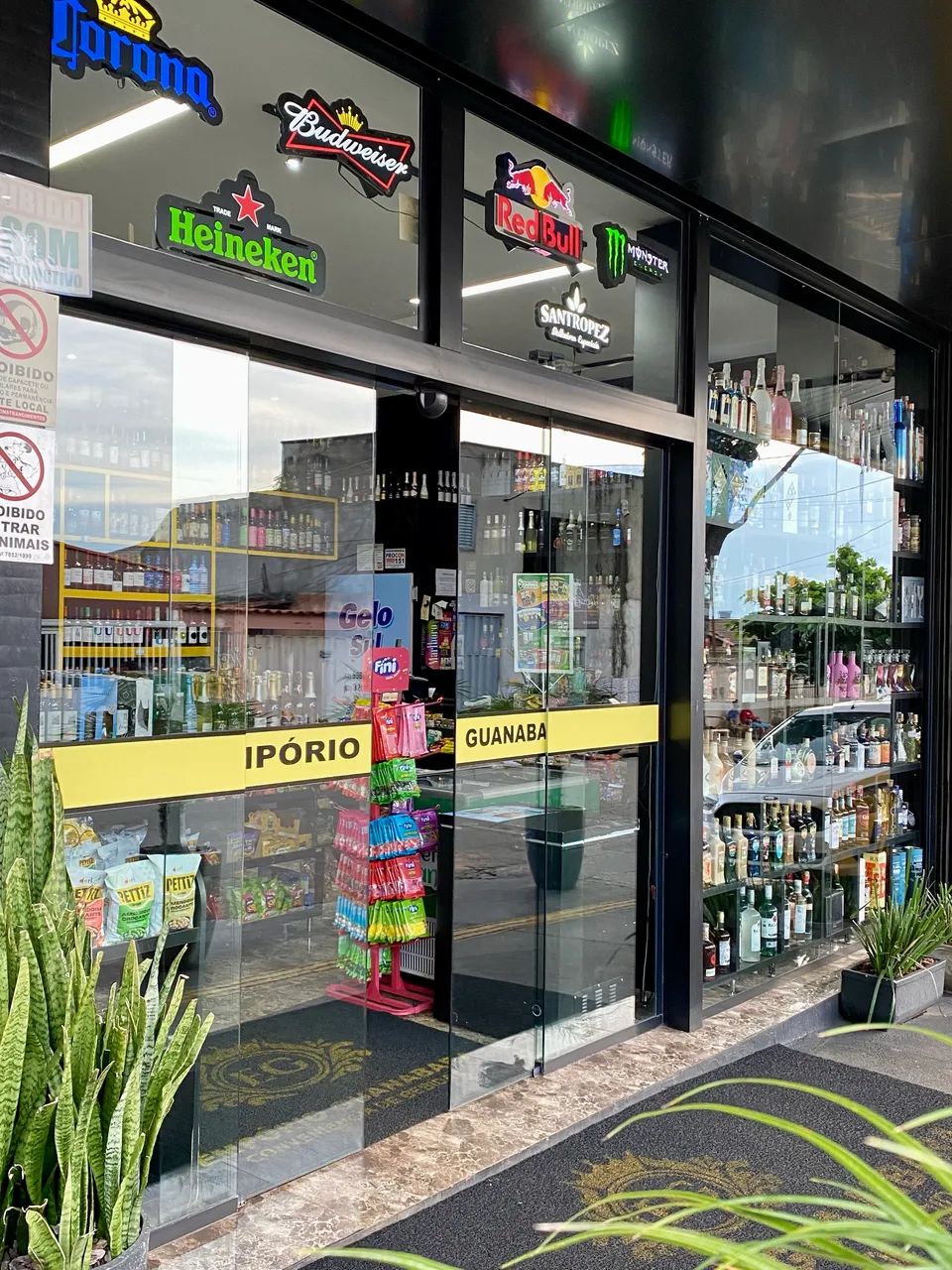 LINDO EMPÓRIO A VENDA 
