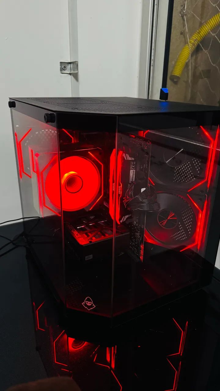 Pc gamer RTX 5050 