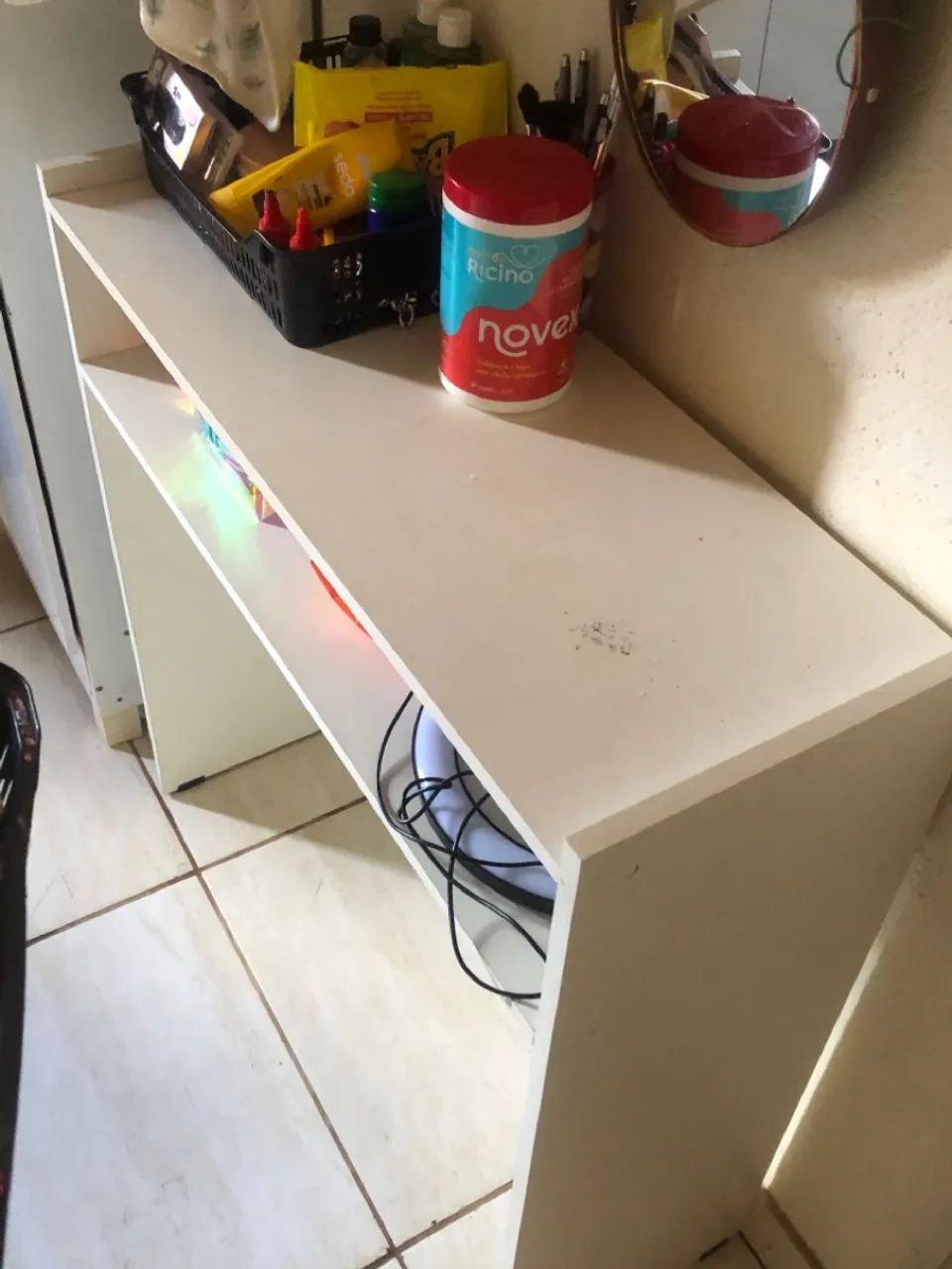  Mesa para manicure ou Oq quiser - Foto 4