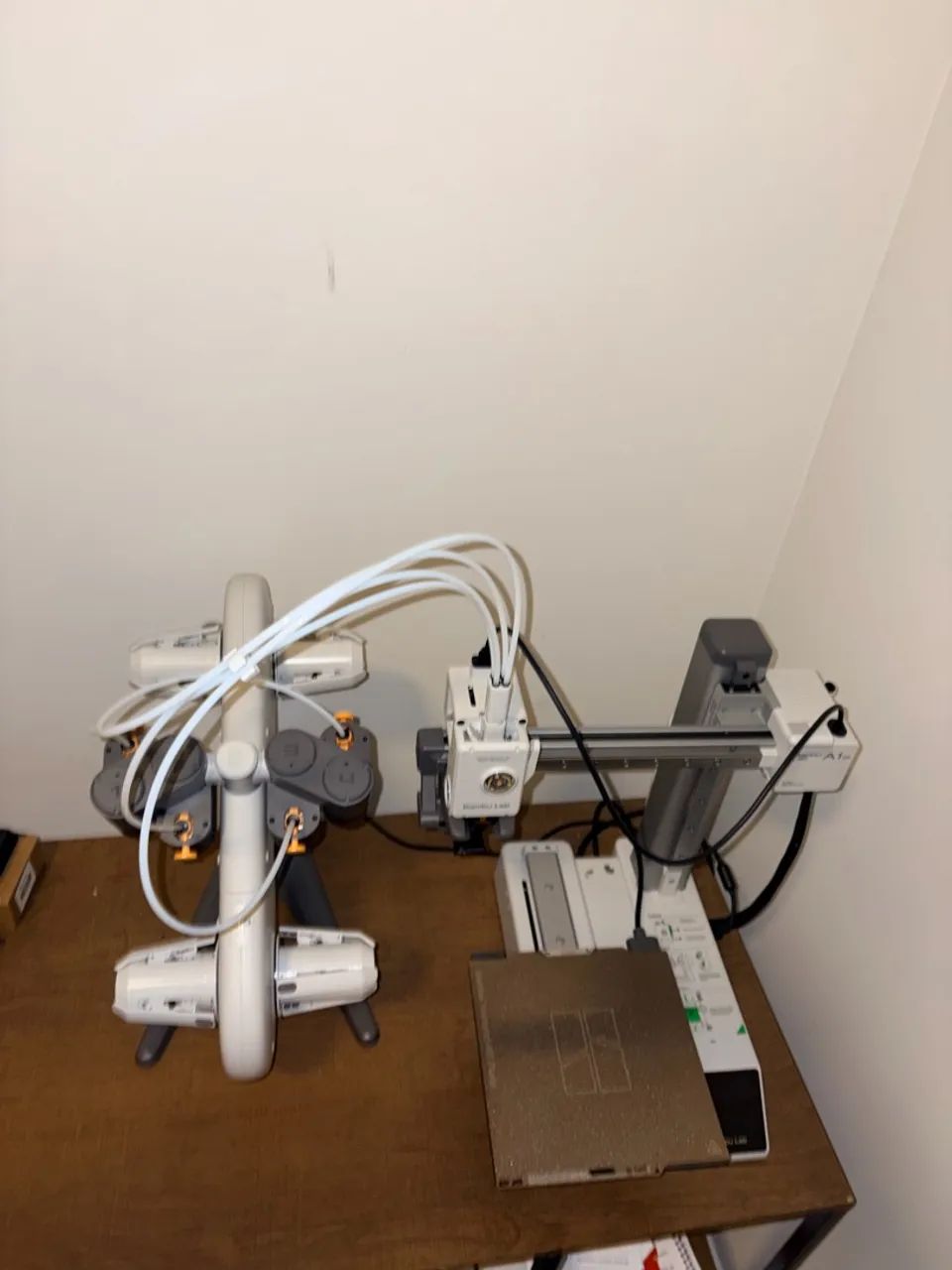 Impressora 3D Bambu Lab A1 mini Combo AMS  - Foto 2