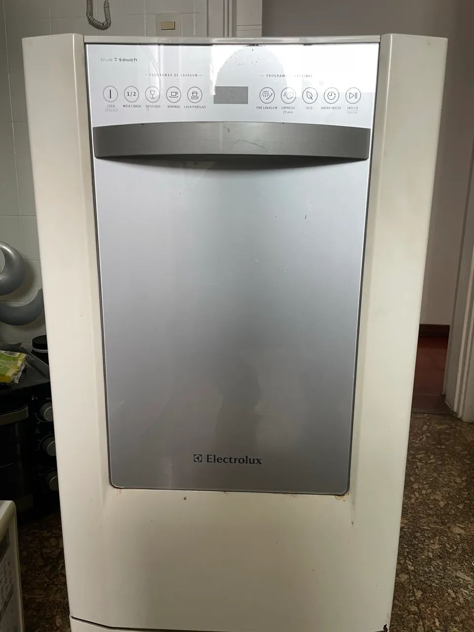 Maquina de lavar louças ELETROLUX 