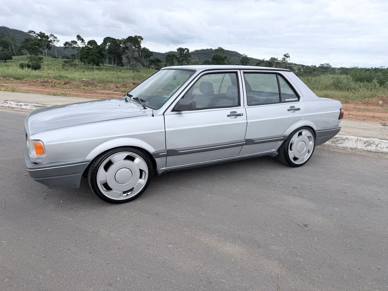 Volkswagen Voyage GL 1.8 4P (argentino) 1992