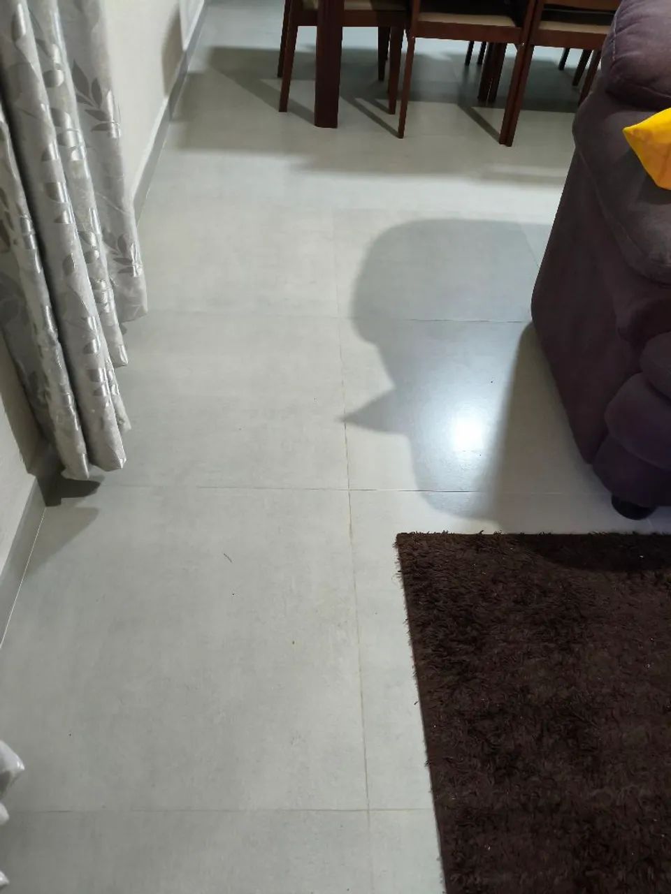 Vendo lote de porcelanato. 10 metros - Foto 3