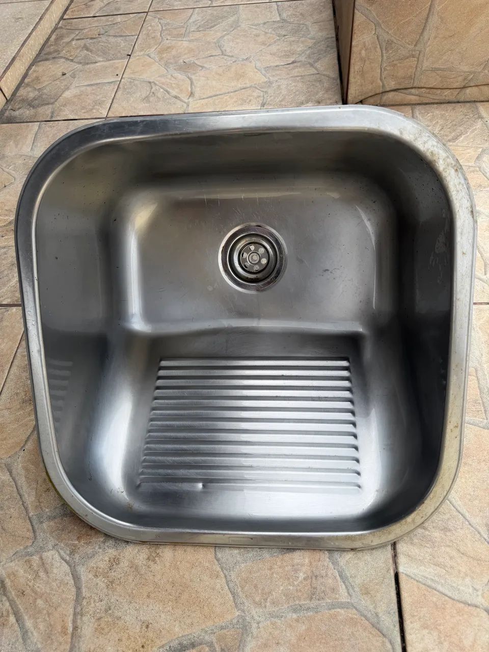 Tanque de Lavanderia em Ótimo Estado - Pronto para Uso! - Foto 4