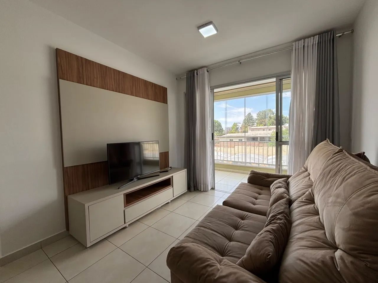 Apartamento Mobiliado com 3 Quartos e Suíte no Jardins do Éden I - Foto 2