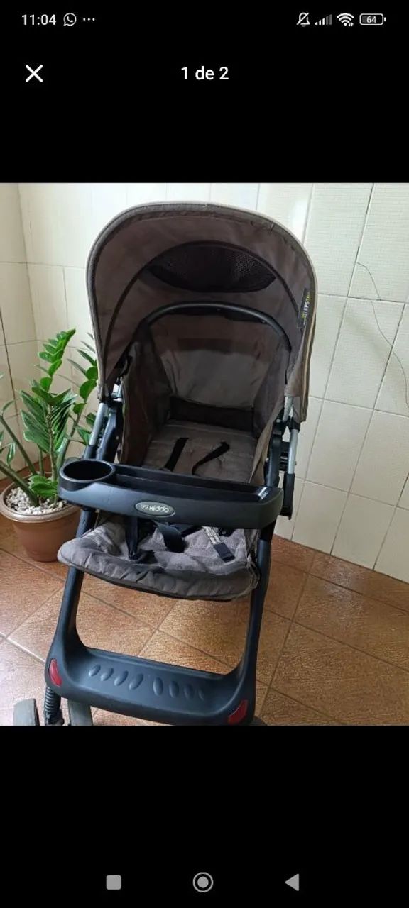Carrinho de bebê + bebe conforto 