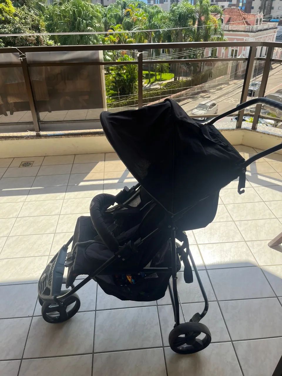 Carrinho de Bebê 3 Rodas Tutti Baby - Ótimo Estado! - Foto 2