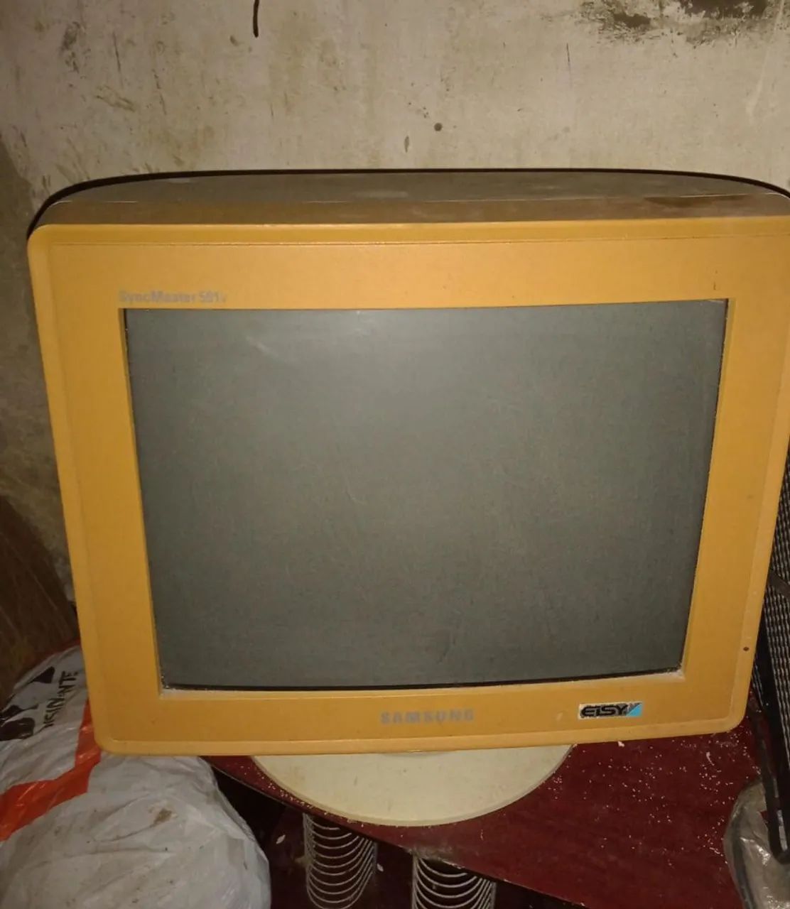 Vendo 2 monitores - Foto 5