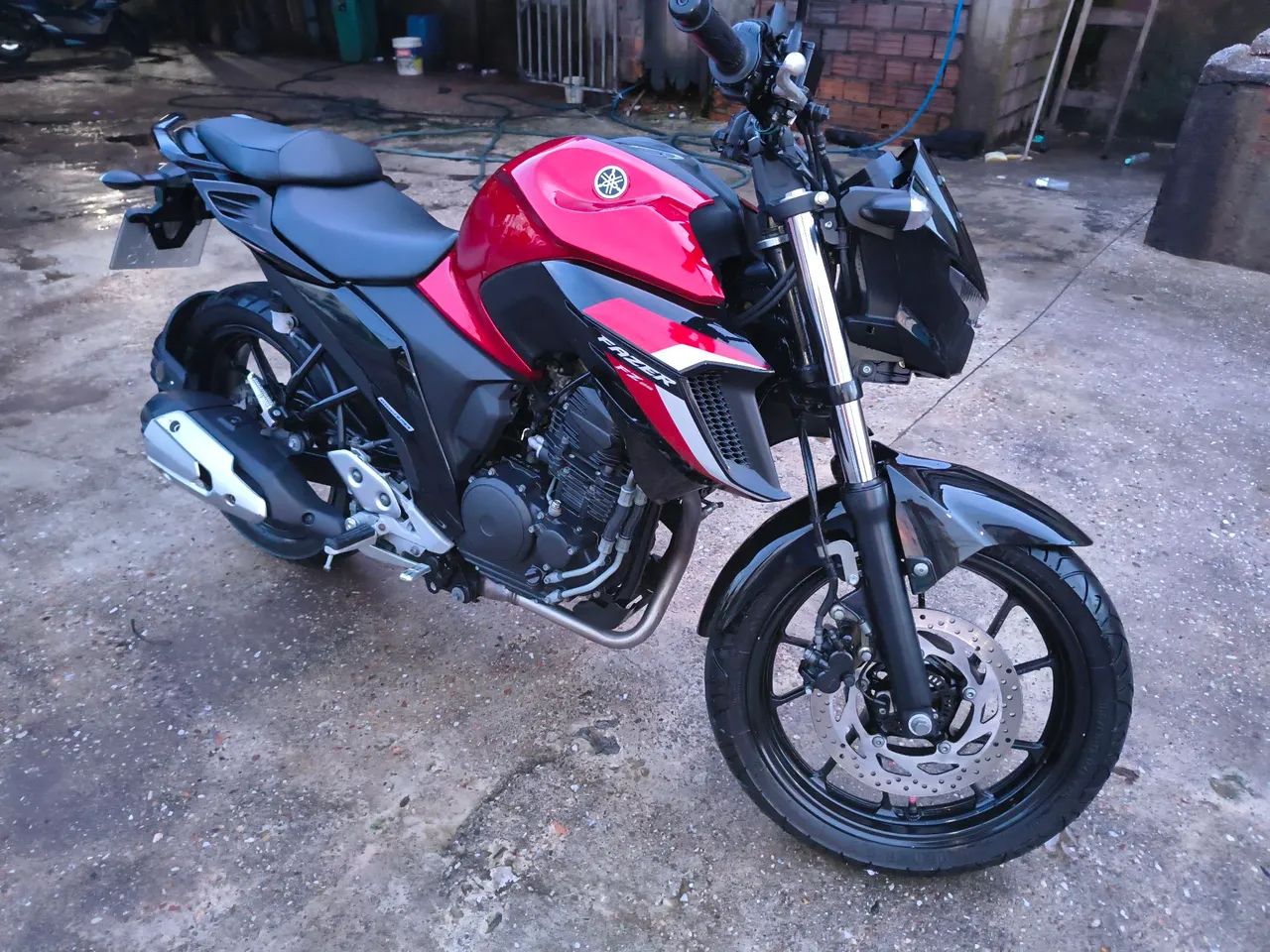 MOTO FAZER 250 NUCA TRABALHOU COMO UBER  - Foto 8