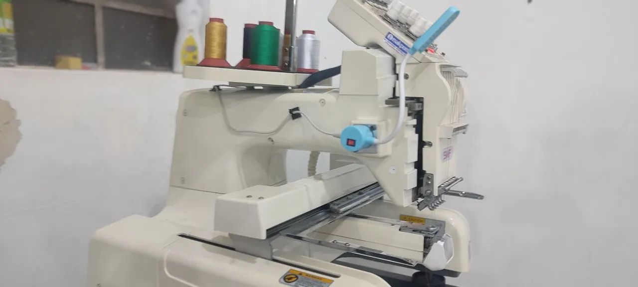 Máquina de Bordar - Foto 5