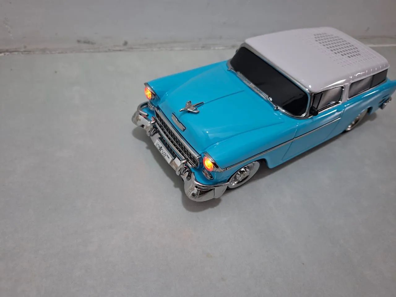Miniatura de carro com som Bluetooth  - Foto 5
