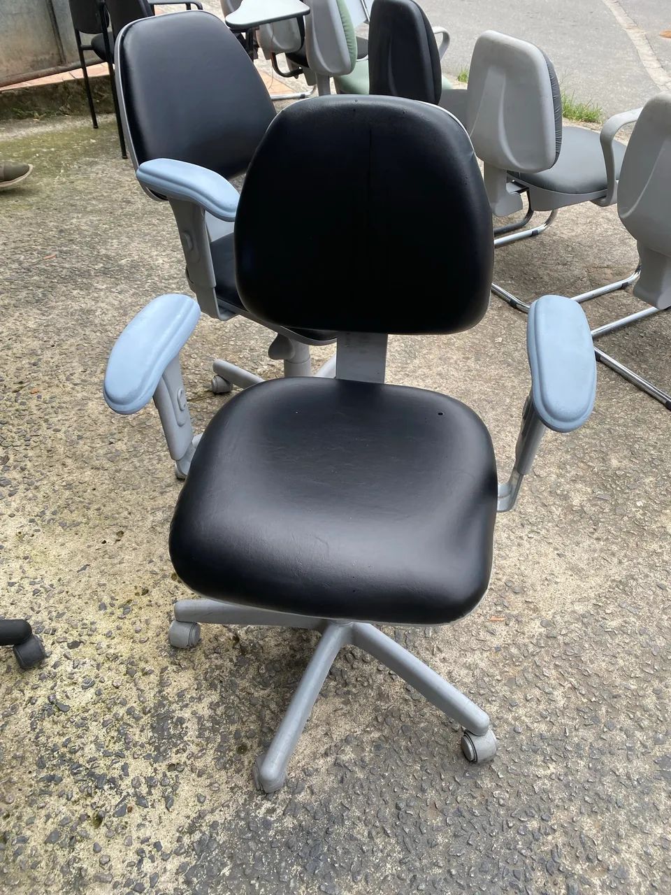 Cadeiras Giratórias da Flexform e ergonômicas  - Foto 3