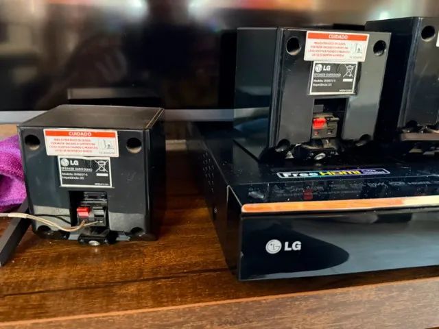 Home theater Blu Ray LG HB806SV  850W RMS - Foto 4
