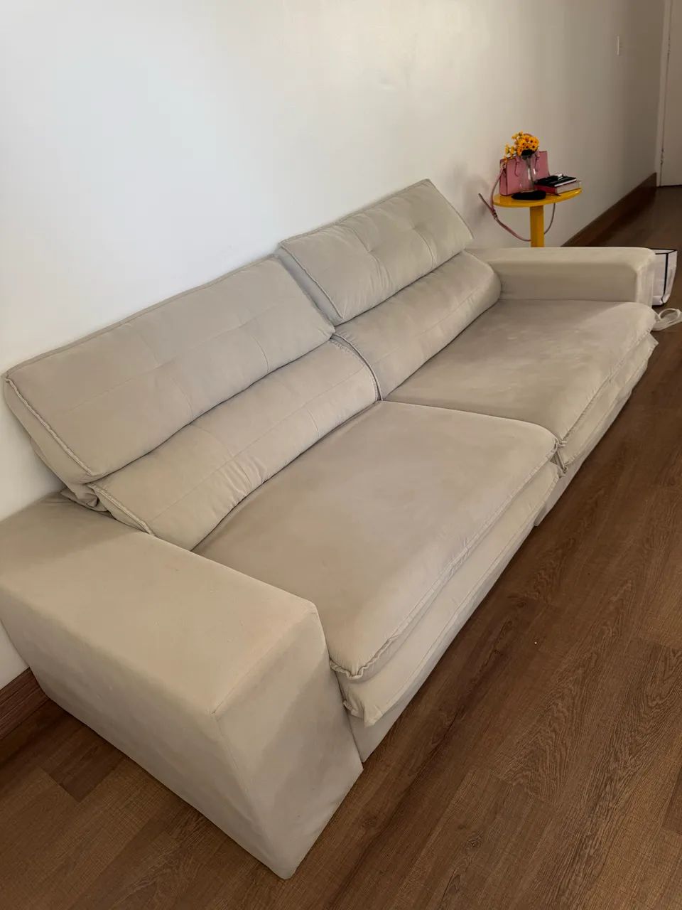 Sofá em suede, retrátil- 2,5 metros - USADO  - Foto 4