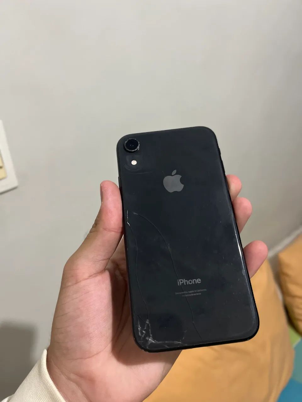 IPHONE XR PRETO + CAPINHA - Foto 3