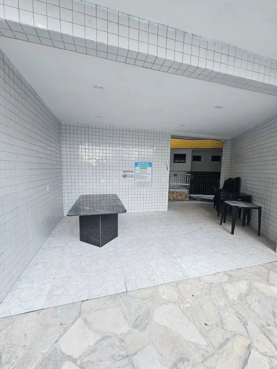 APARTAMENTO 2 QUARTOS PORTEIRA FECHADA NO GEISEL! - Foto 4