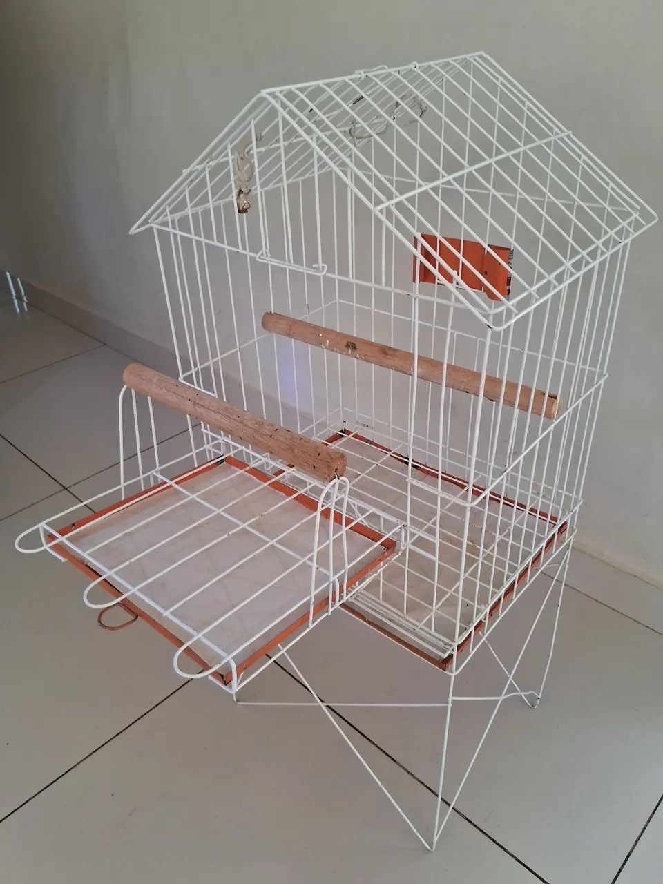 Vendo gaiola em perfeito estado.