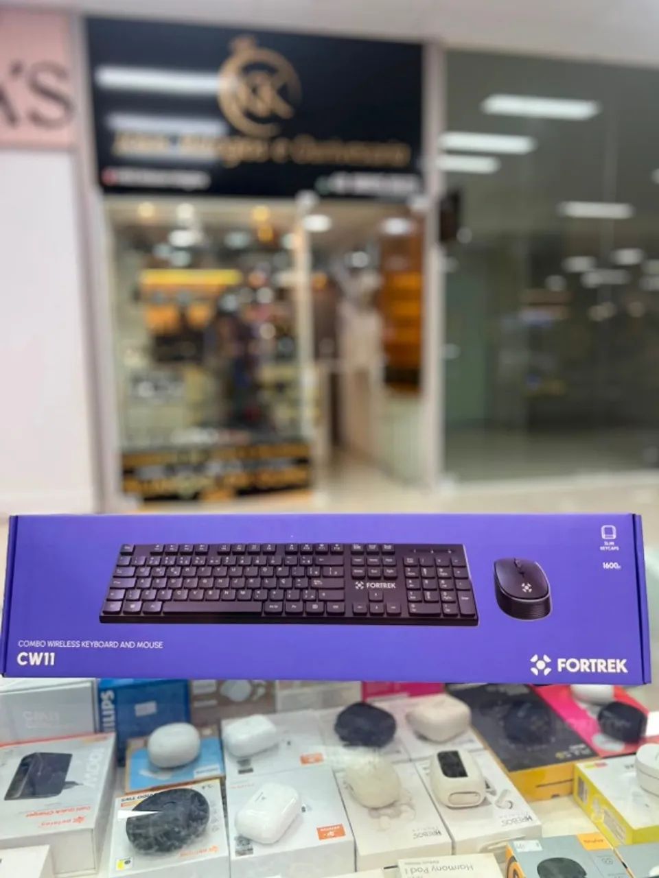 KIT TACLADO E MOUSE SEM FIO FORTREK CW11