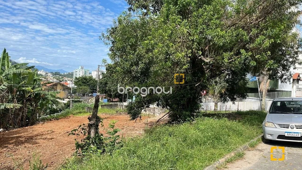 2 Terreno com 1350,40m² no Itacorubi com viabilidade de construção - Foto 3
