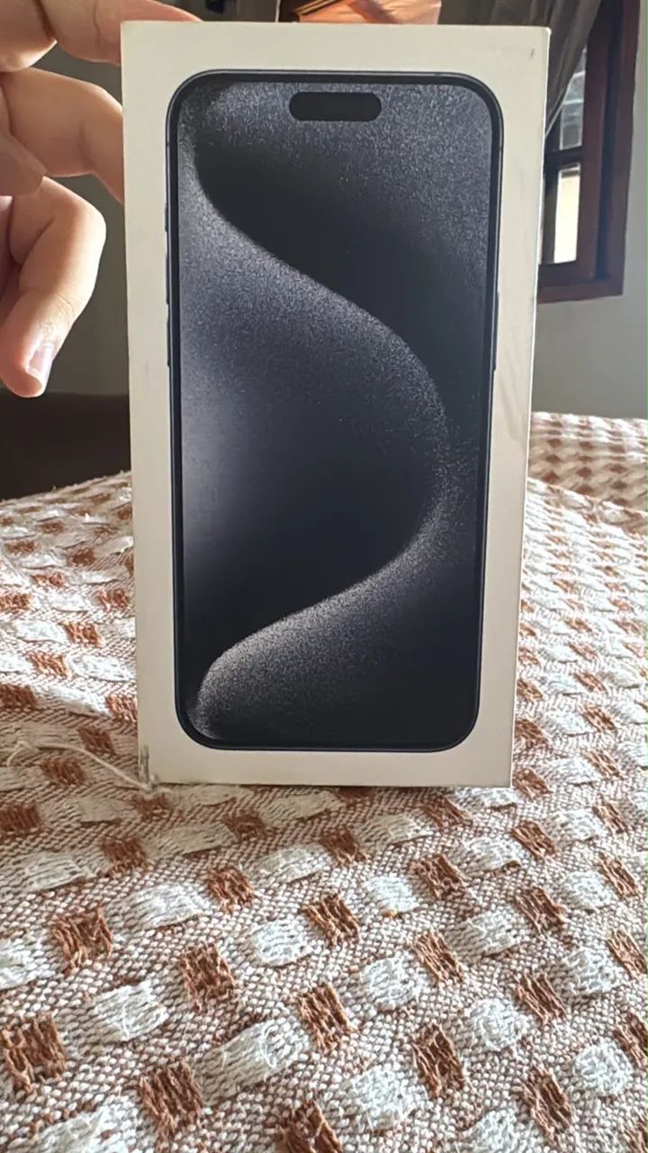 iPhone 15 Pro Max - Foto 3