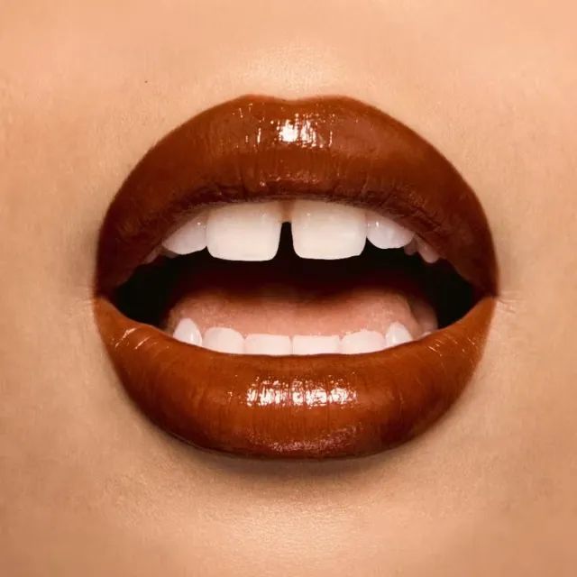 Gloss Labial Kiss Me Canela Adam Mitch e Eudora Make 5,2ml - Foto 3