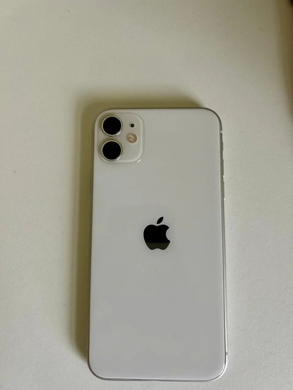 Vendo iPhone 11, funcionando perfeitamente. - Foto 2