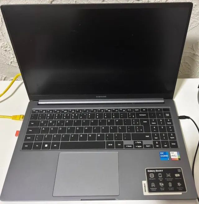Samsung galaxy book4 (aceito negociar valor)