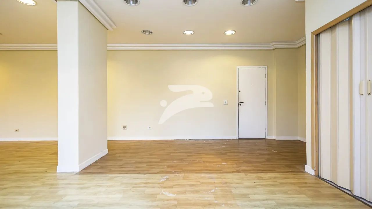 Conj. Comercial Centro 81m² - Foto 4