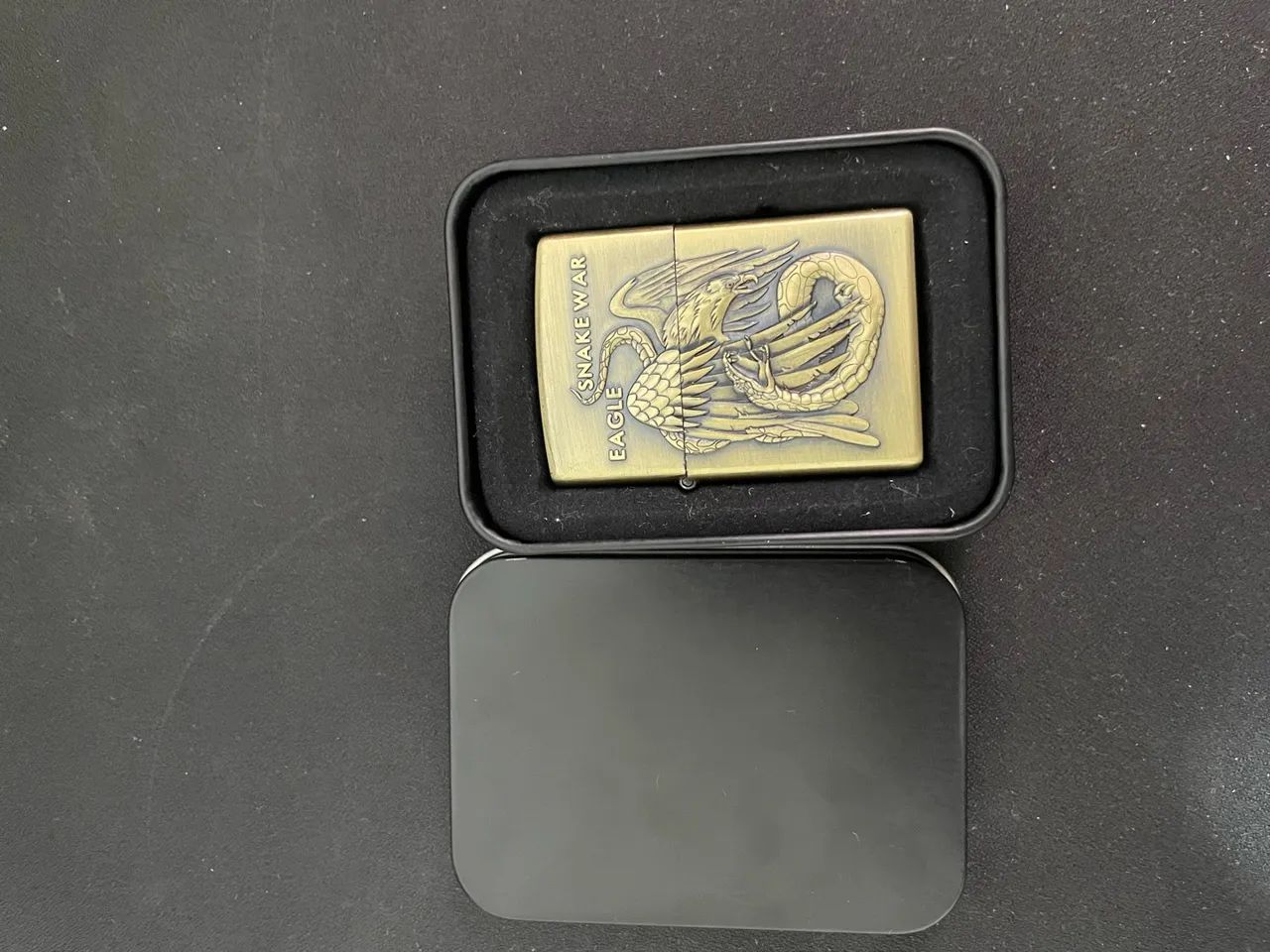 Isqueiro zippo original com caixa sem fluido 