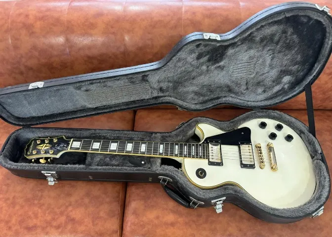 Epiphone lês paul custom - Instrumentos musicais - Mandaguari