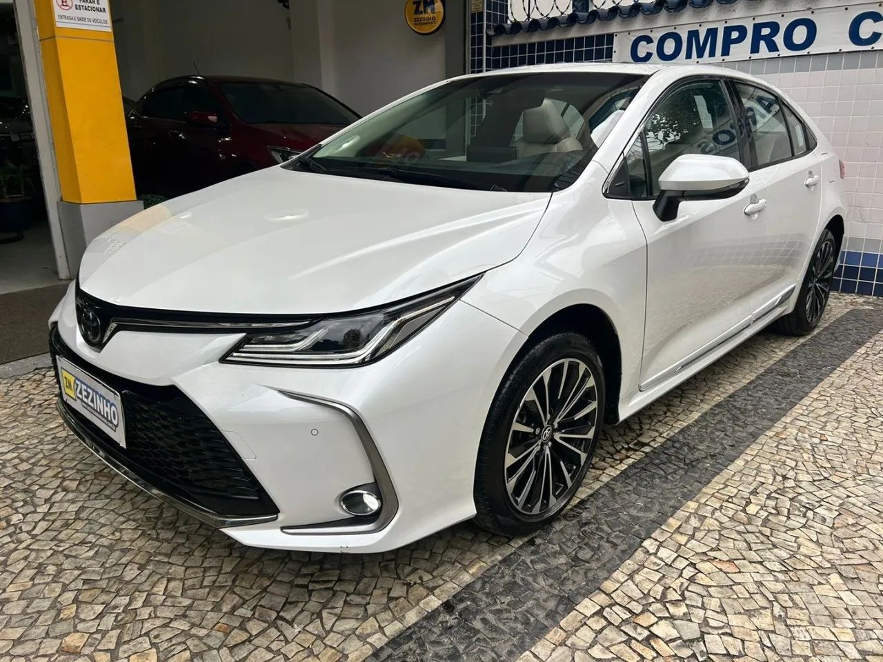 Toyota Corolla Altis 2.0 Flex 16V Aut. 2024