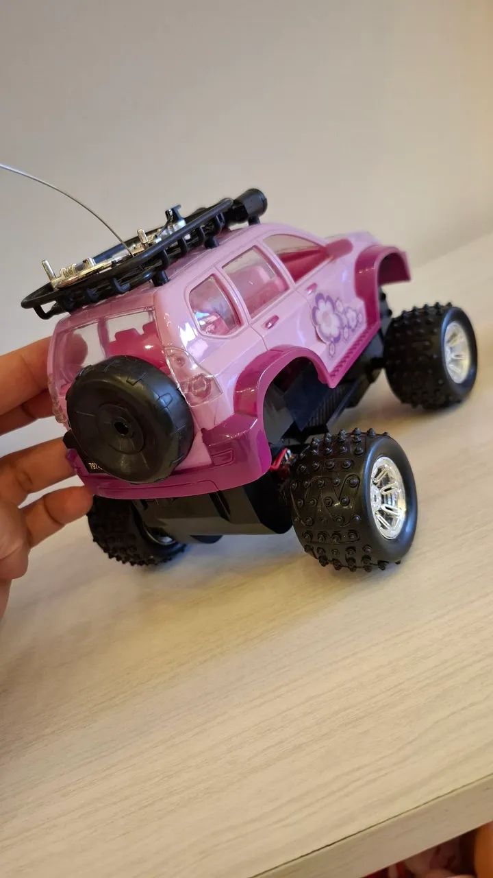 Carro da xuxa  com controle gipe  - Foto 5