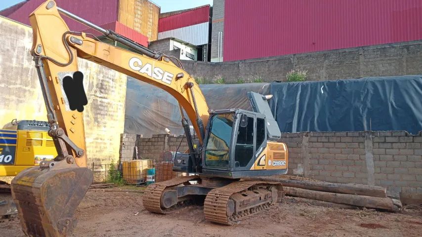 Escavadeira Case 180 CX - Foto 5