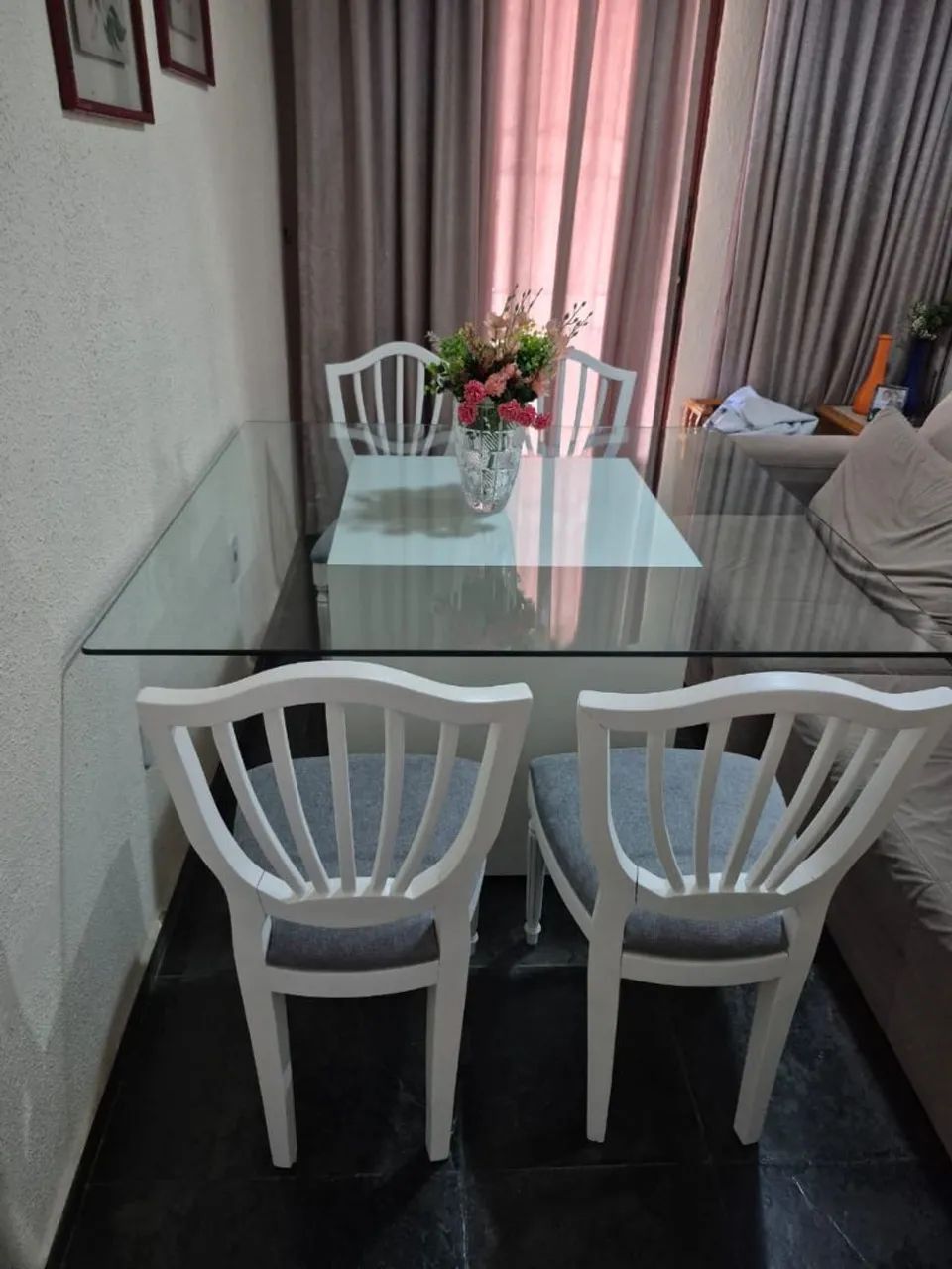 Mesa + 4 Cadeiras - Foto 4