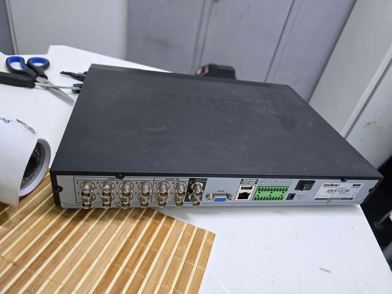 Dvr 8 canais intelbras 3 câmeras grátis  - Foto 4
