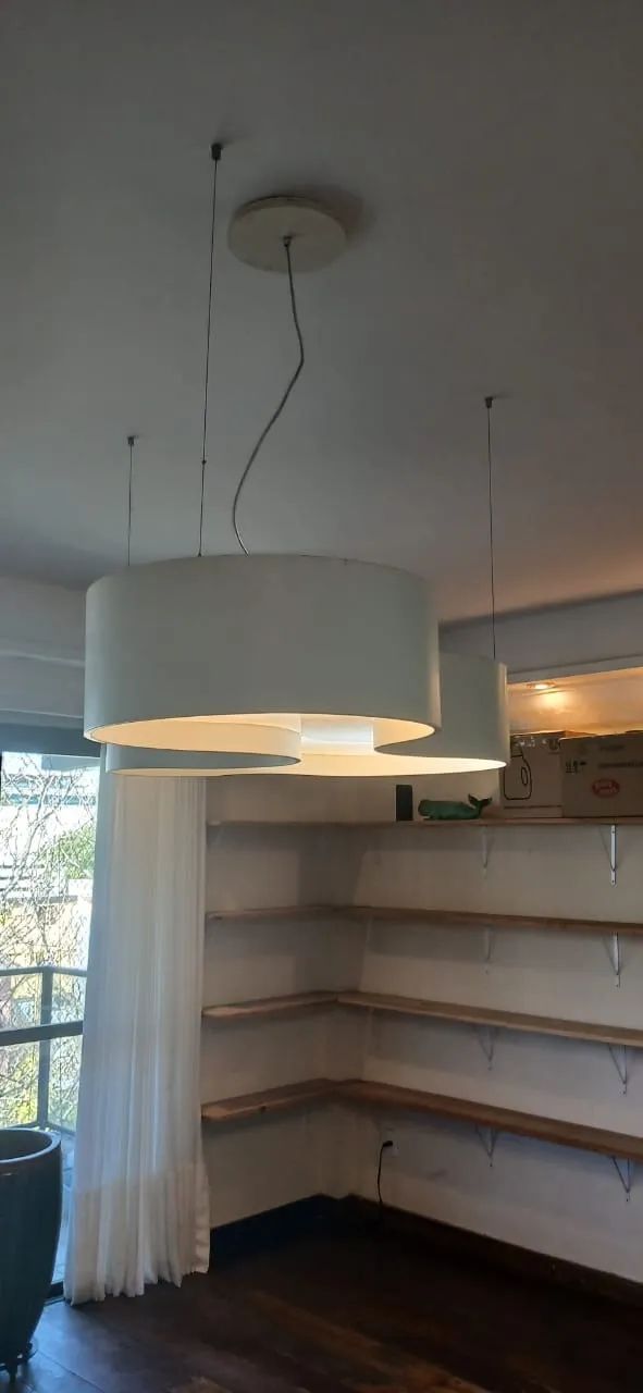 Luminária com design moderno. - Foto 3