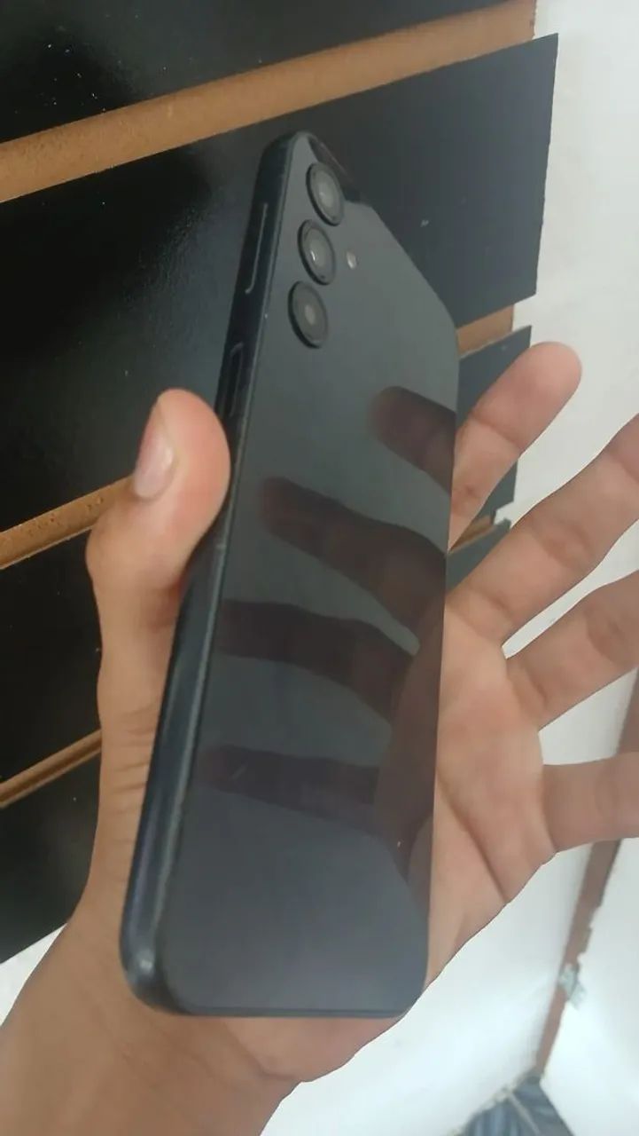 Samsung  A24 - Foto 2