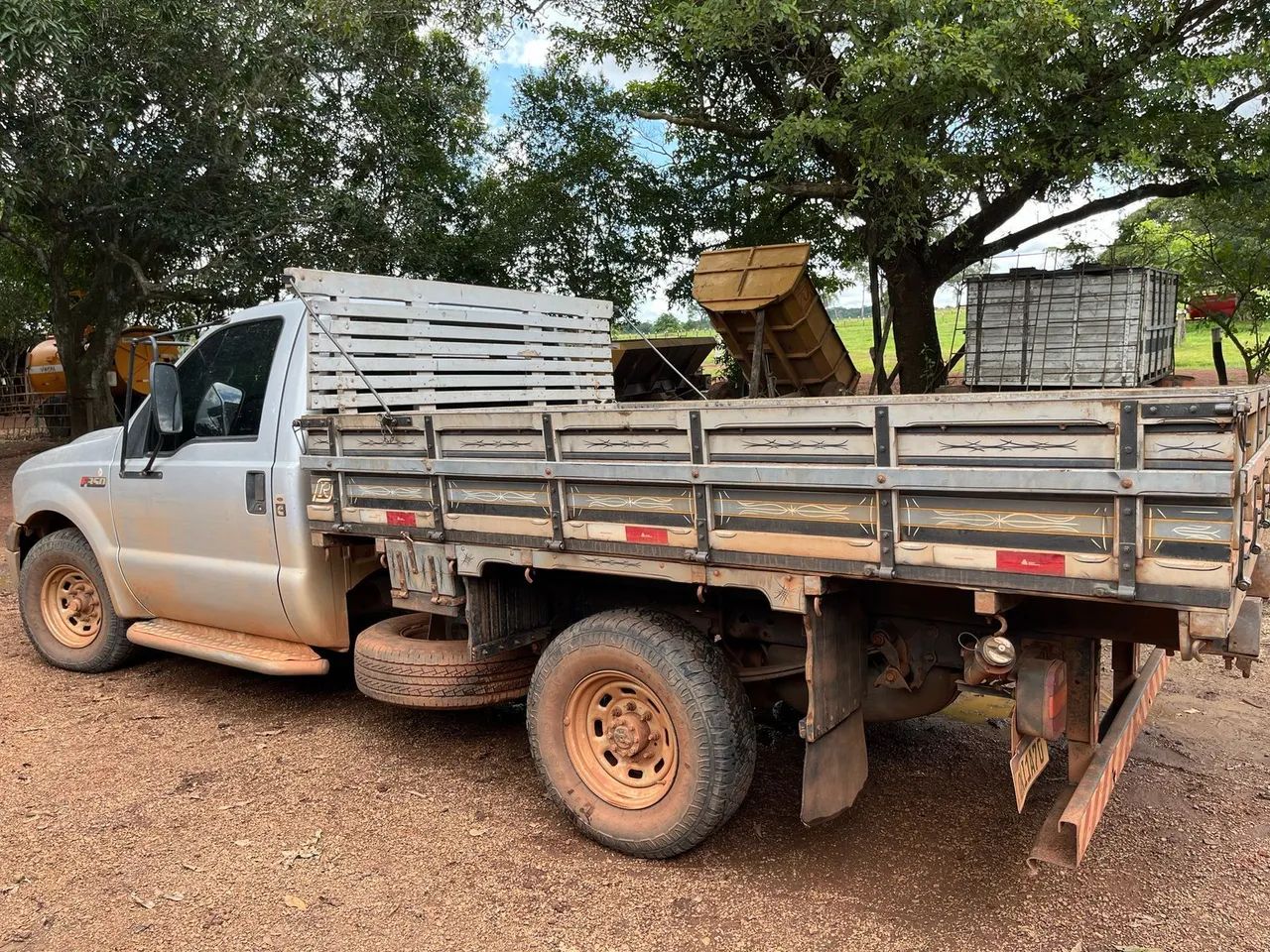 Ford F-350 2017 - Foto 2