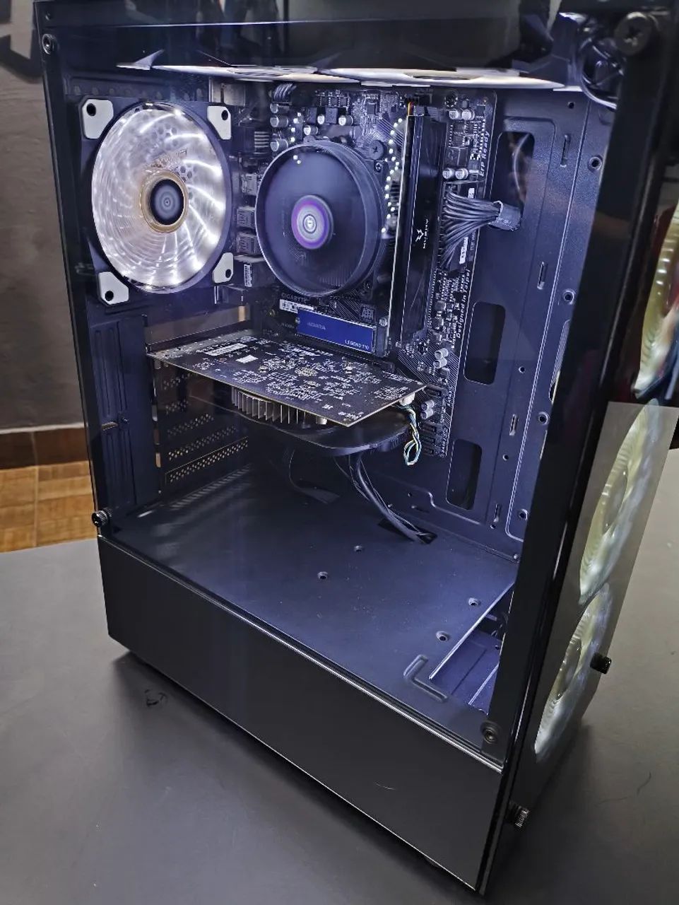 Pc gamer Ryzen 5 + RX 550 - Foto 2