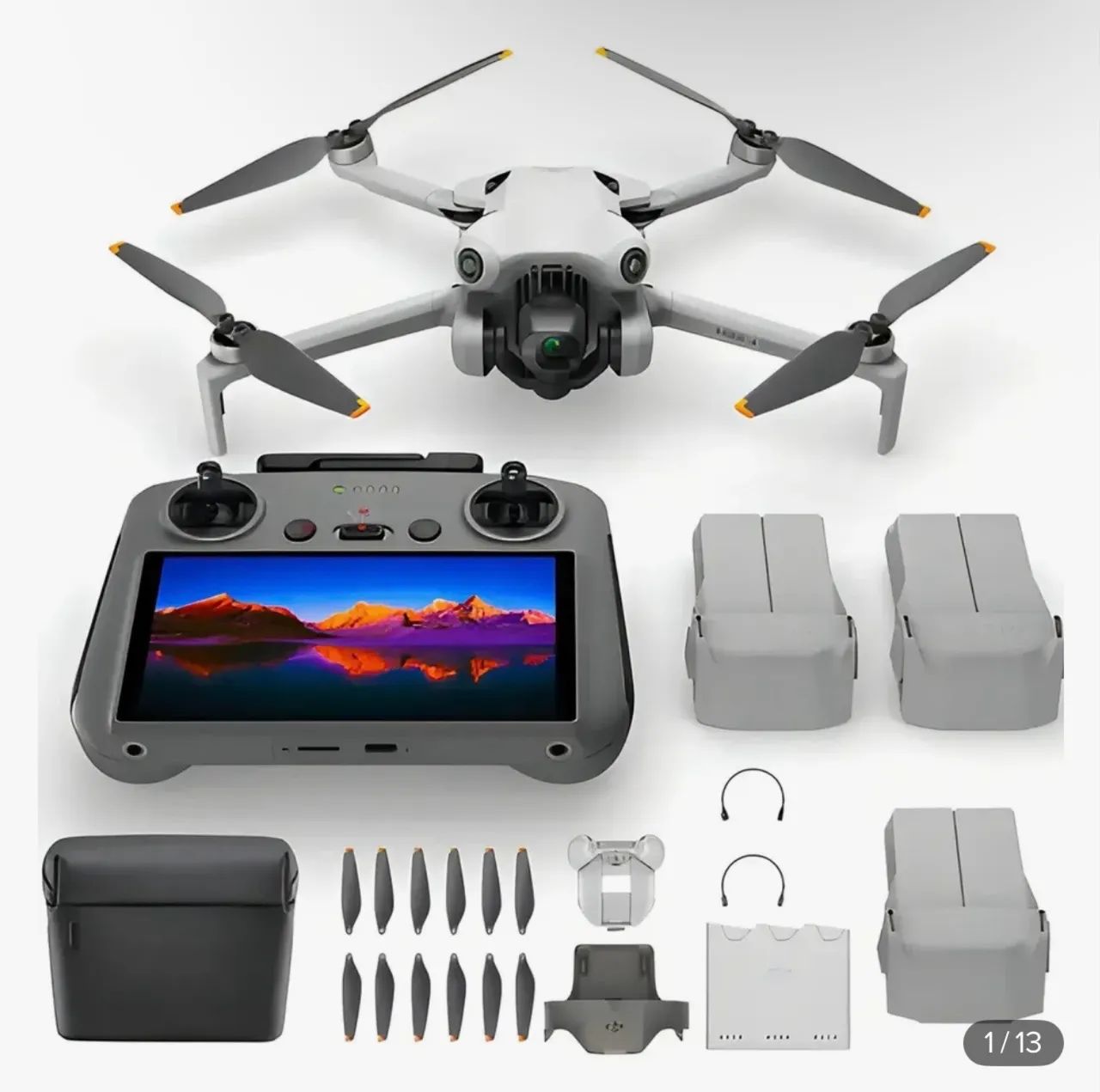 Mini drone DJI Mini 4 Pro Fly More Combo (praticamente NOVO) 