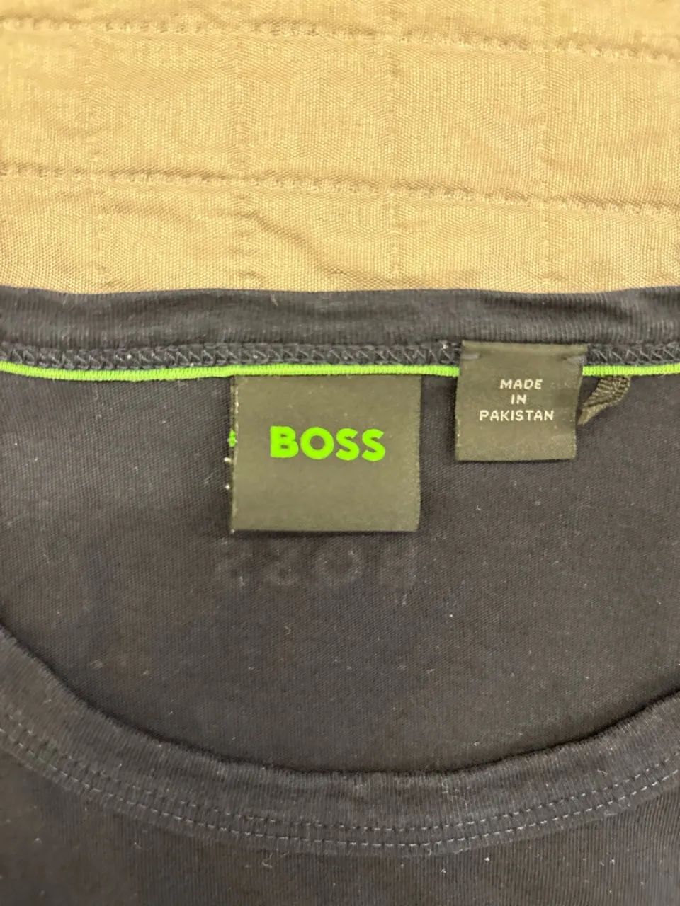 Camiseta BOSS - Foto 4