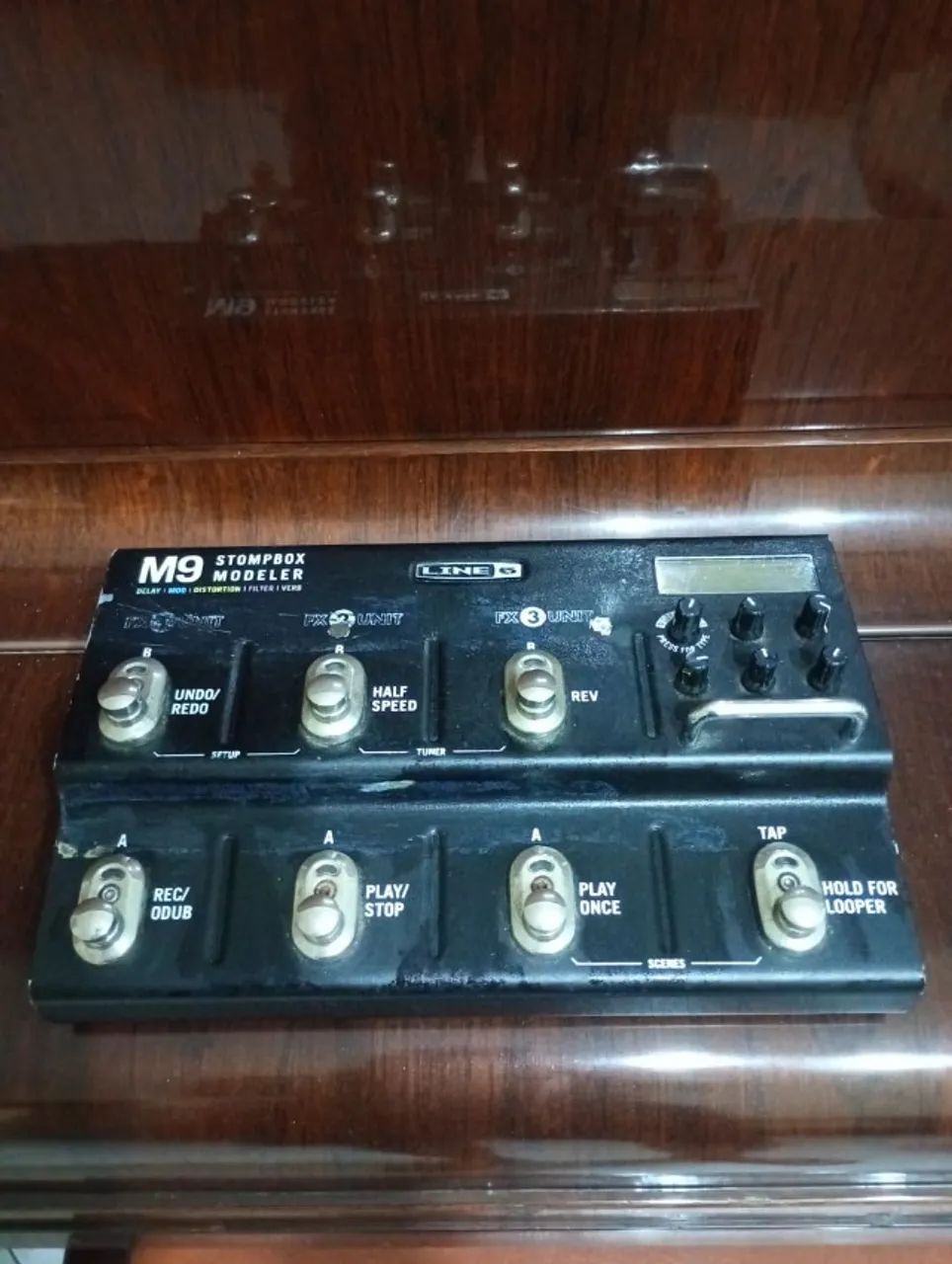 Pedaleira Line6 M9 Stompbox Modeler