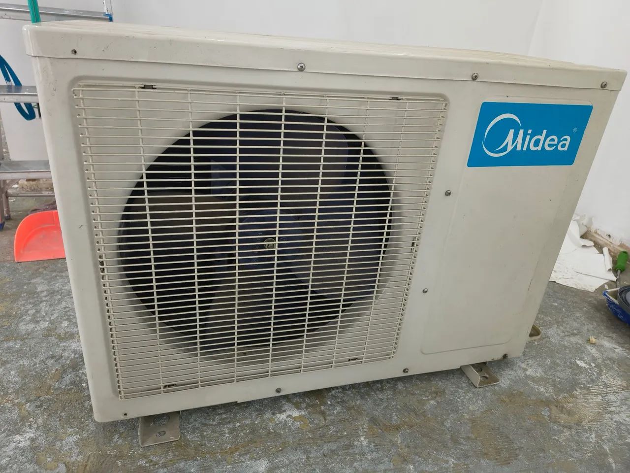 Vendo ar-condicionado Midea 9000btus - Foto 2