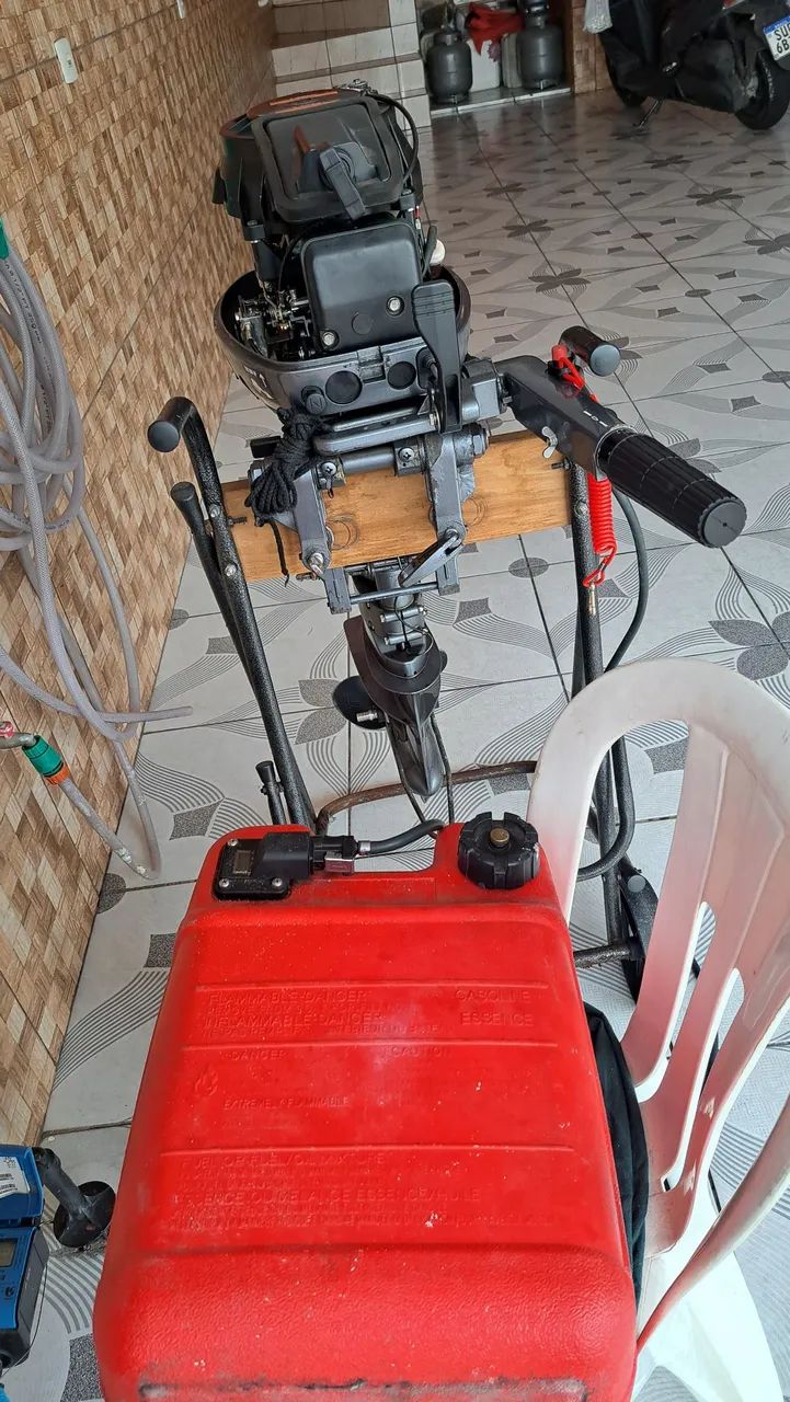 Motor de popa 15hp 14hrs de uso - Foto 5