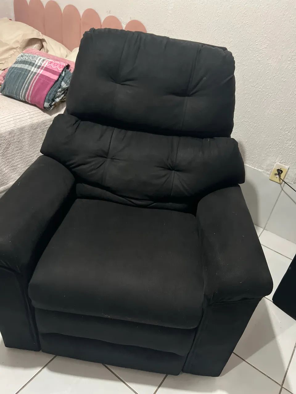 POLTRONA RECLINÁVEL 