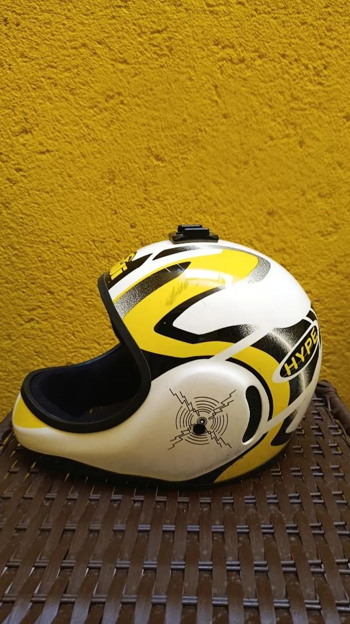 Capacete Kiwi Sports Branco e Amarelo Full Face Tamanho 62 - Usado 1 vez*<br><br> - Foto 2