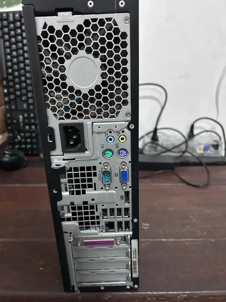 Computador Hp core I3 4GB-Windows 10 Licenciado - Foto 2